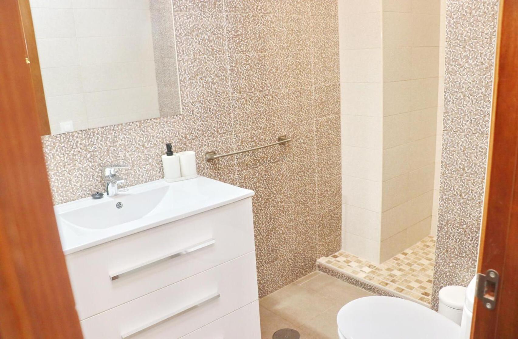 Apartamento Central Cerca De La Playa Conil De La Frontera Luaran gambar